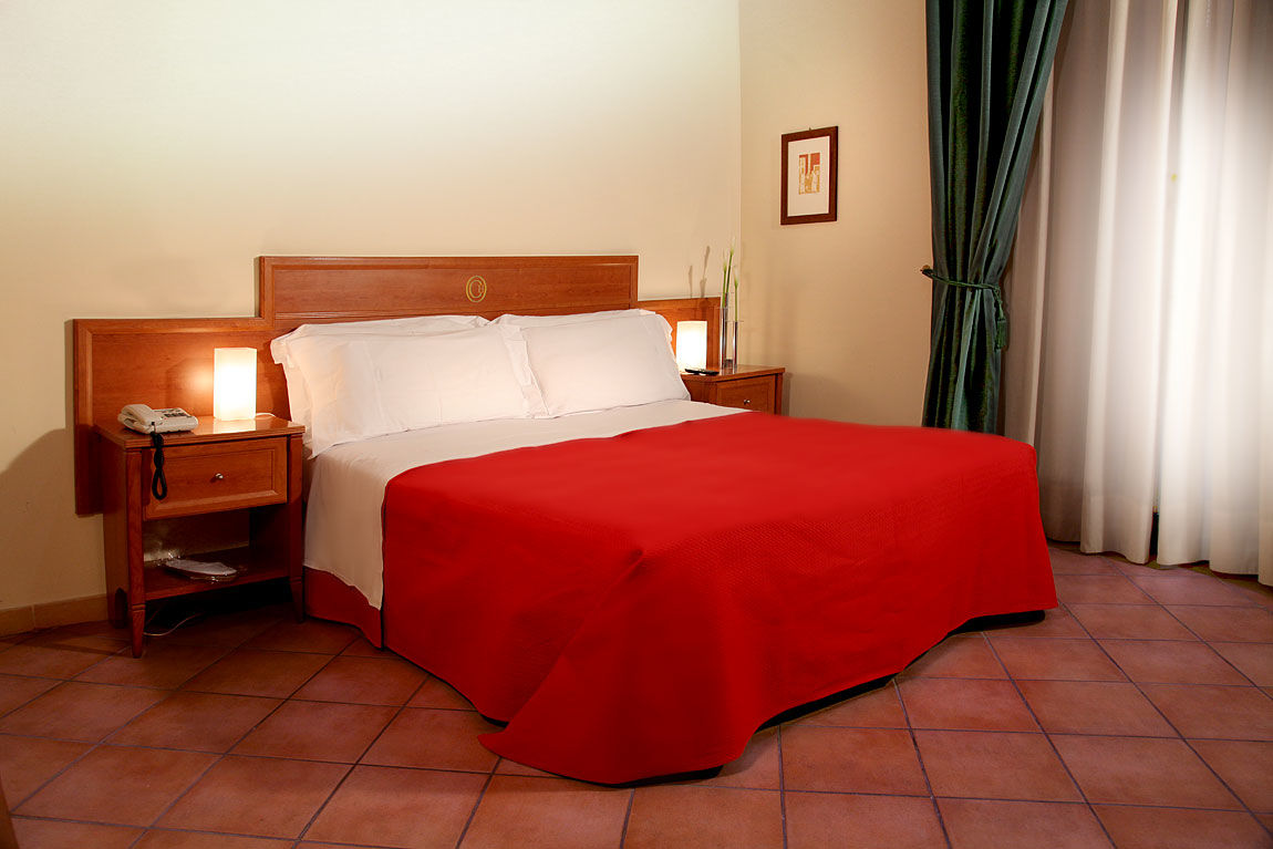 Caravaggio Hotel نابولي المظهر الخارجي الصورة
